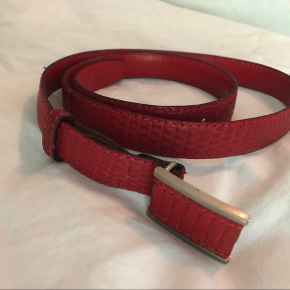 Bottega Veneta Red Leather Snakeskin Pattern Belt - Picture 4 of 8